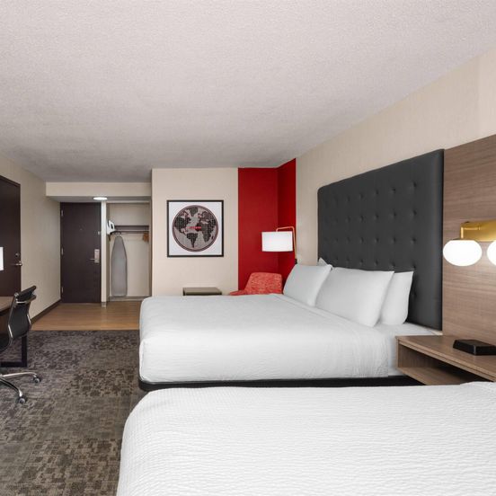 Ramada Plaza by Wyndham Regina Downtown image 1