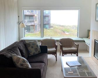 Oceanfront Condo at Pajaro Dunes - Watsonville - Wohnzimmer