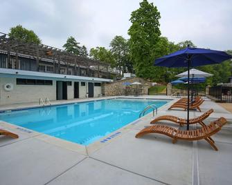 Allenberry Resort - Boiling Springs - Pool