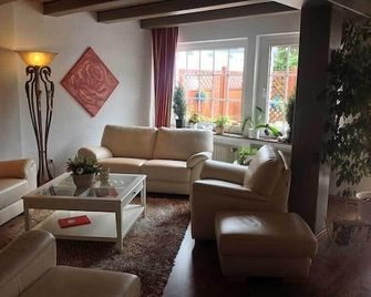 Teutonia Hotel - Horn-Bad Meinberg - Living room