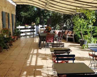 Mas des Cerisiers - Avignon - Uteplats