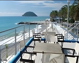 Hotel Marisa - Albenga - Budova