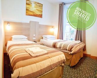 The Carlton Hotel - איפסוויץ' - חדר שינה