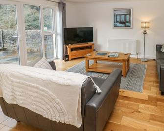 Curlew - Milford Haven - Living room
