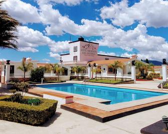 San Antonios Hotel - Cadereyta de Montes - Pool