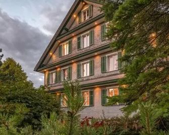 Landgasthof Hotel Menzberg - Wolhusen - Gebouw
