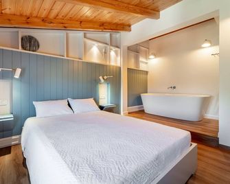Allure Central Boutique - Lefkáda - Schlafzimmer
