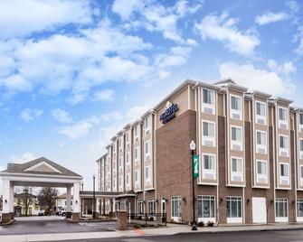 Microtel by Wyndham Penn Yan Finger Lakes Region - Penn Yan - Building