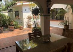 Spacious 3 Bedroom home-Perfect for families - Tezoyuca - Patio