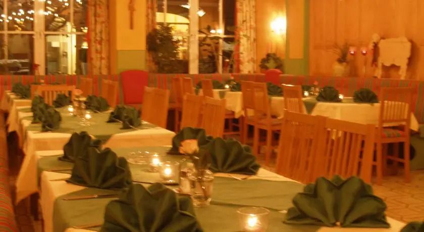 Gasthof Goldene Traube - Golling an der Salzach - Restaurang