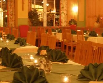 Gasthof Goldene Traube - Golling an der Salzach - Ресторан