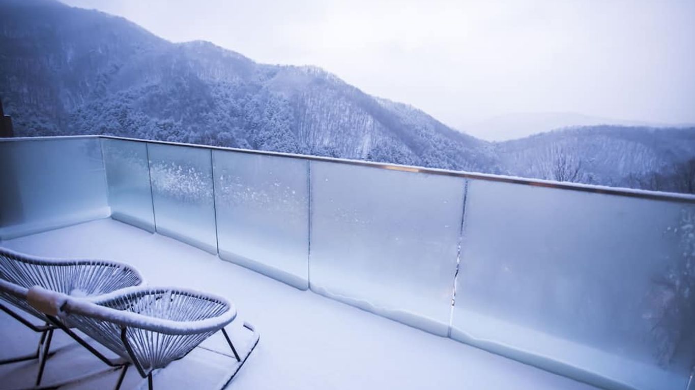 هيليينس سيونميل