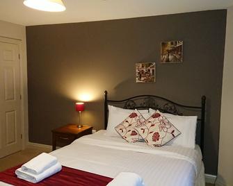 Victoria Cloisters Apartments - York - Bedroom