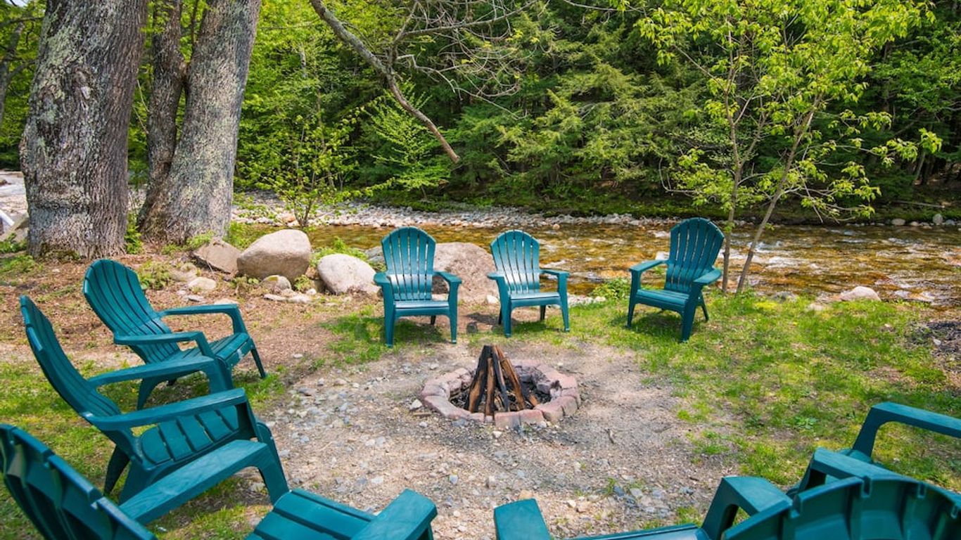Mt Liberty Motel & Cabins