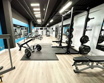 Skyline 2BR in South Loop Chicago with Optional Parking & Gym Access Near McCormick Place, Soldier Field and Lakefront - Chicago - Gimnàs