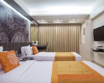 The Roa Hotel - Mumbai - Schlafzimmer
