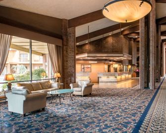 Red Lion Hotel Pasco Airport & Conference Center - Pasco - Lobby