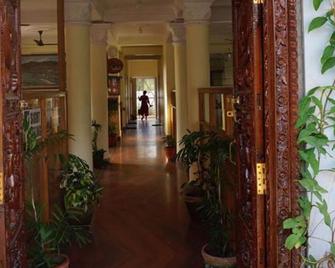 Hotel The Billabong Garden Pokhara - Pokhara