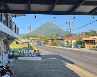 Regina Hotel - La Fortuna
