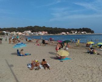Studio meublé aux Sablettes La Seyne sur Mer - La Seyne-sur-Mer - Beach