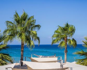 Vrissaki Beach Hotel - Protaras - חוף