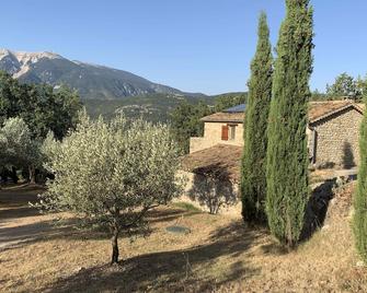 Font Nouvelle Maison De Charme Drôme Provençale, 6 Ou 10 Personnes Avec Piscine - Plaisians - Vista del exterior