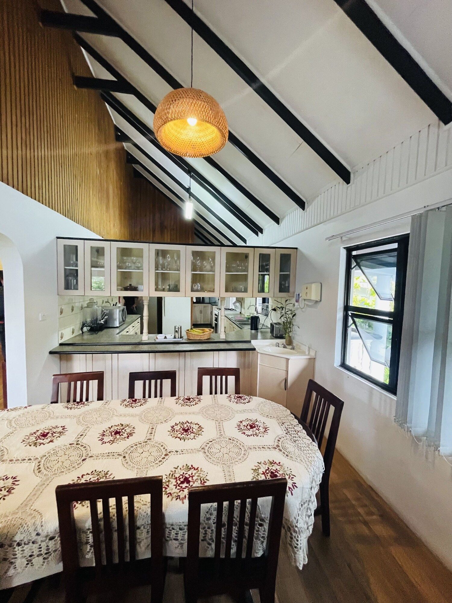 Island Accommodation Suva Premier Hospitality - Suva - Essbereich