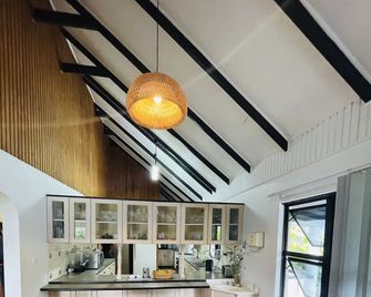 Island Accommodation Suva Premier Hospitality - Suva - Essbereich
