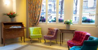 Hotel Eden Montmartre - Paris - Living room