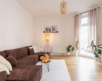 Ferienwohnung Agnes - Dessau-Rosslau - Living room