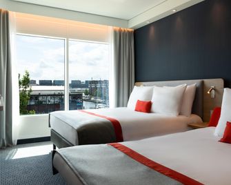 Holiday Inn Express Amsterdam - North Riverside By IHG - אמסטרדם - חדר שינה
