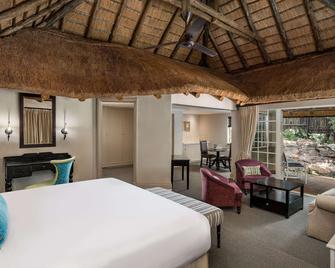 Mount Grace Hotel & Spa - Magaliesburg - Bedroom