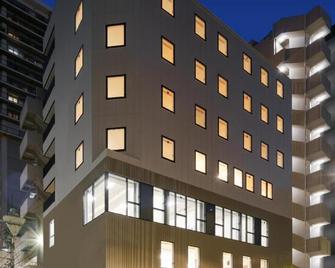 Tokyo Ueno Youth Hostel - Tokyo - Building