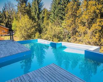 Ruca Kuyen Golf & Resort - Villa La Angostura - Pool