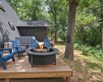 Secluded A-Frame Near Lazy E - Guthrie - Patio