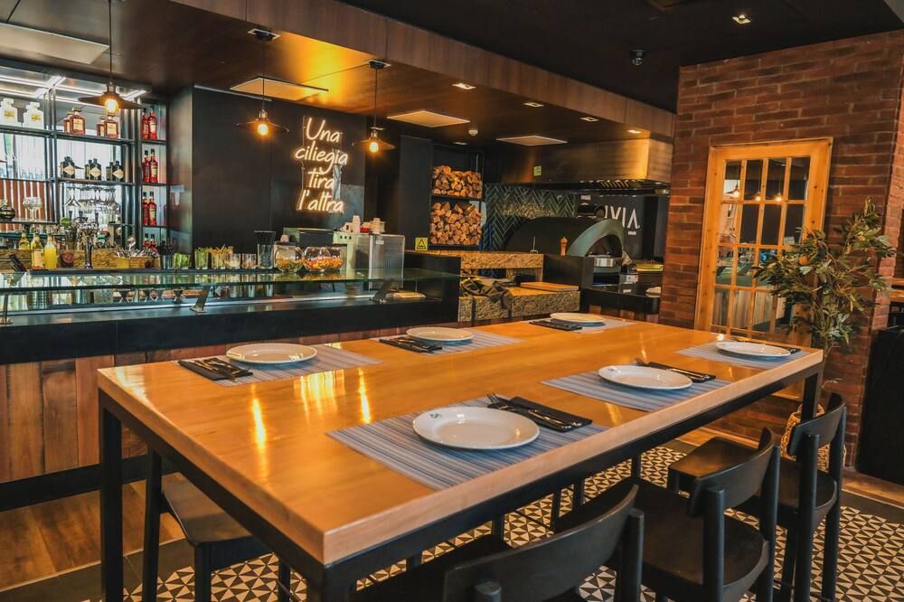 ibis Santiago Las Condes - סנטיאגו - מסעדה