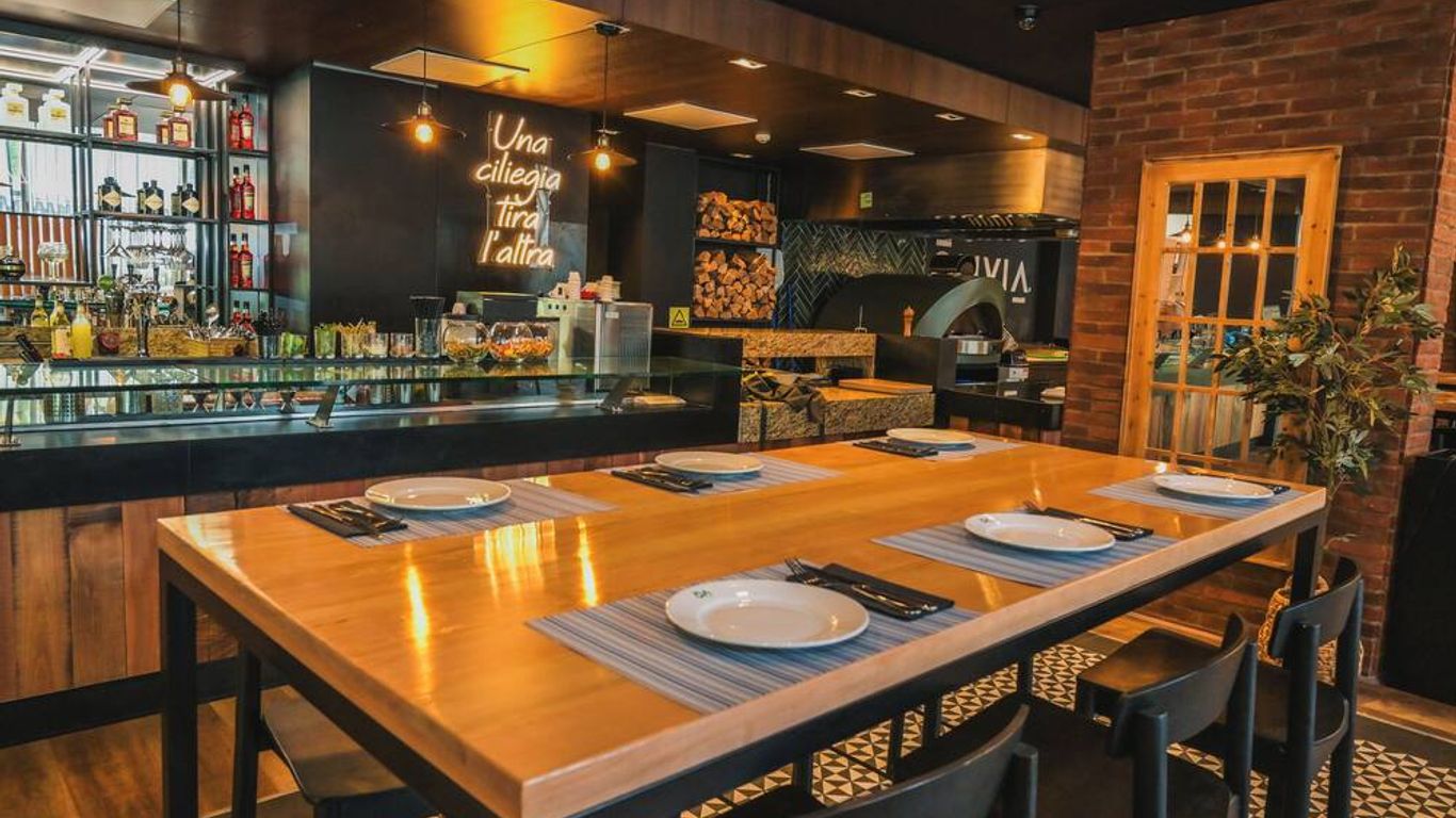 ibis Santiago Las Condes