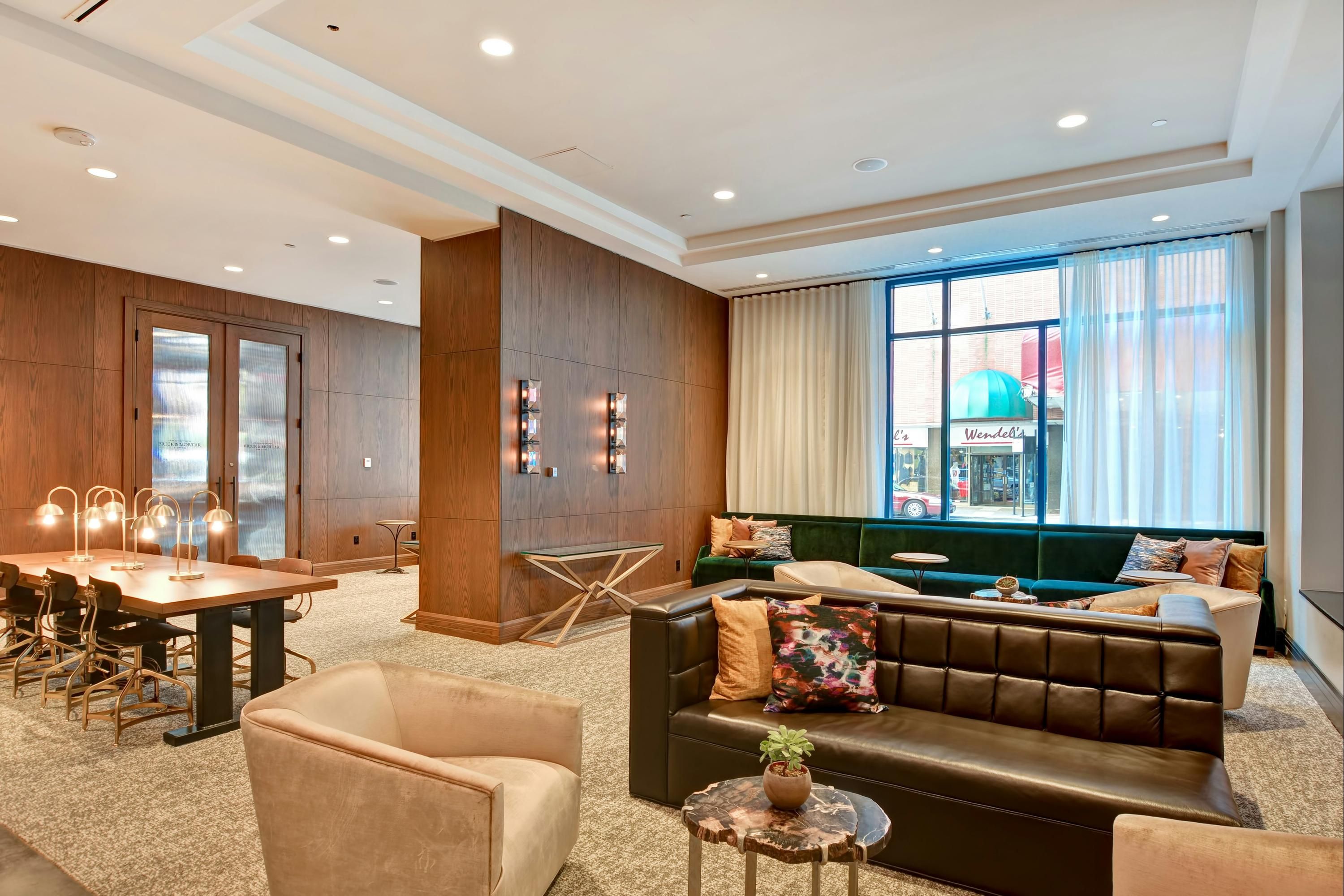 The Cincinnatian Hotel, Curio Collection by Hilton - סינסינטי - טרקלין