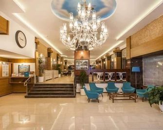 Parador Beach Hotel - Alanya - Lobby