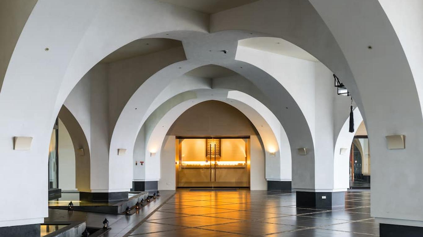 South Garden Hotels and Resorts