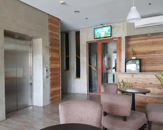 Cebu R Hotel Mabolo - Cebu City - Lobby