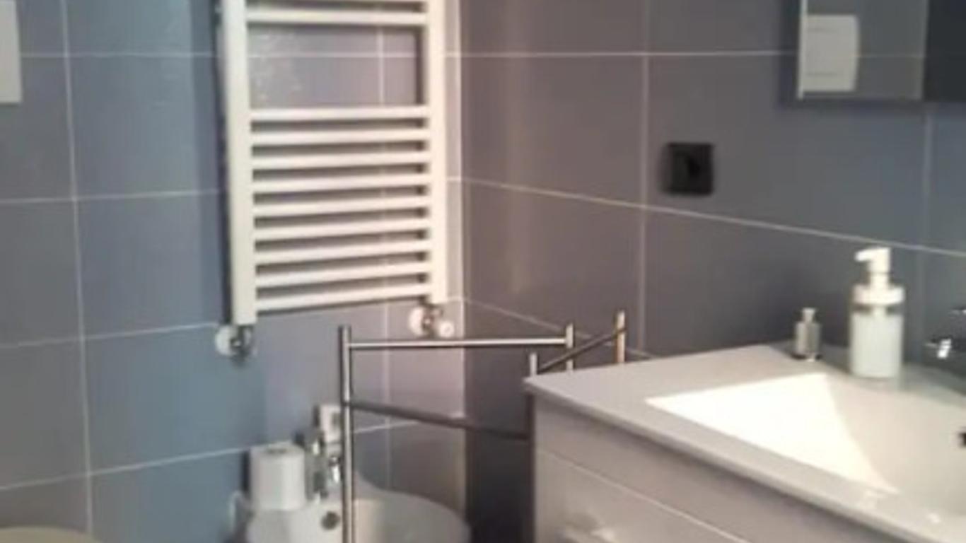 Le Suites Maor