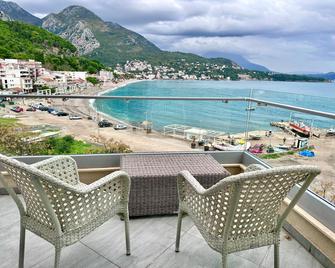 Hotel Porto Sole - Sutomore - Balcón
