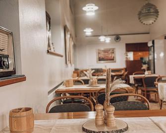 Hotel Restaurant Ratsstube - Calw - Restaurante