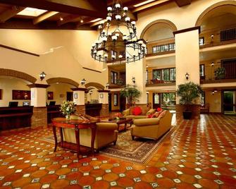 The Buena Park Grand Hotel & Suites - Buena Park - Resepsjon