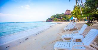 Long Bay Resort - Ko Pha Ngan - חוף