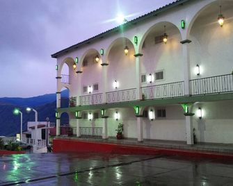 Hotel Marques De Cima - Nogales - Gebäude