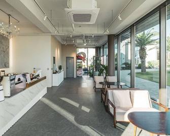 Eudaimonia - Jeju City - Lobby
