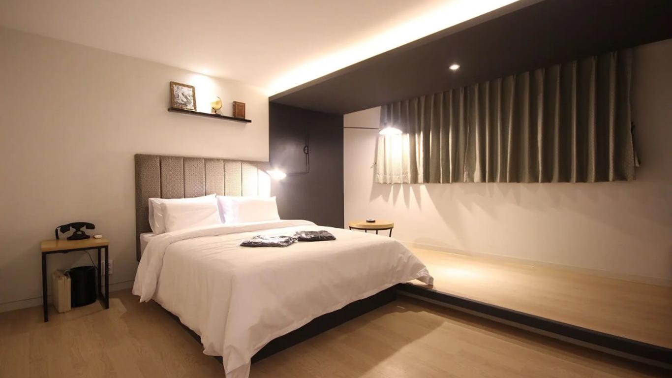 Muri Hotel