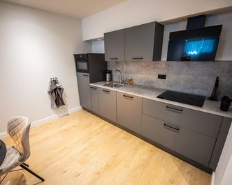 Riverside 2bdr Apartment Vpd - Rotterdam - Cuina